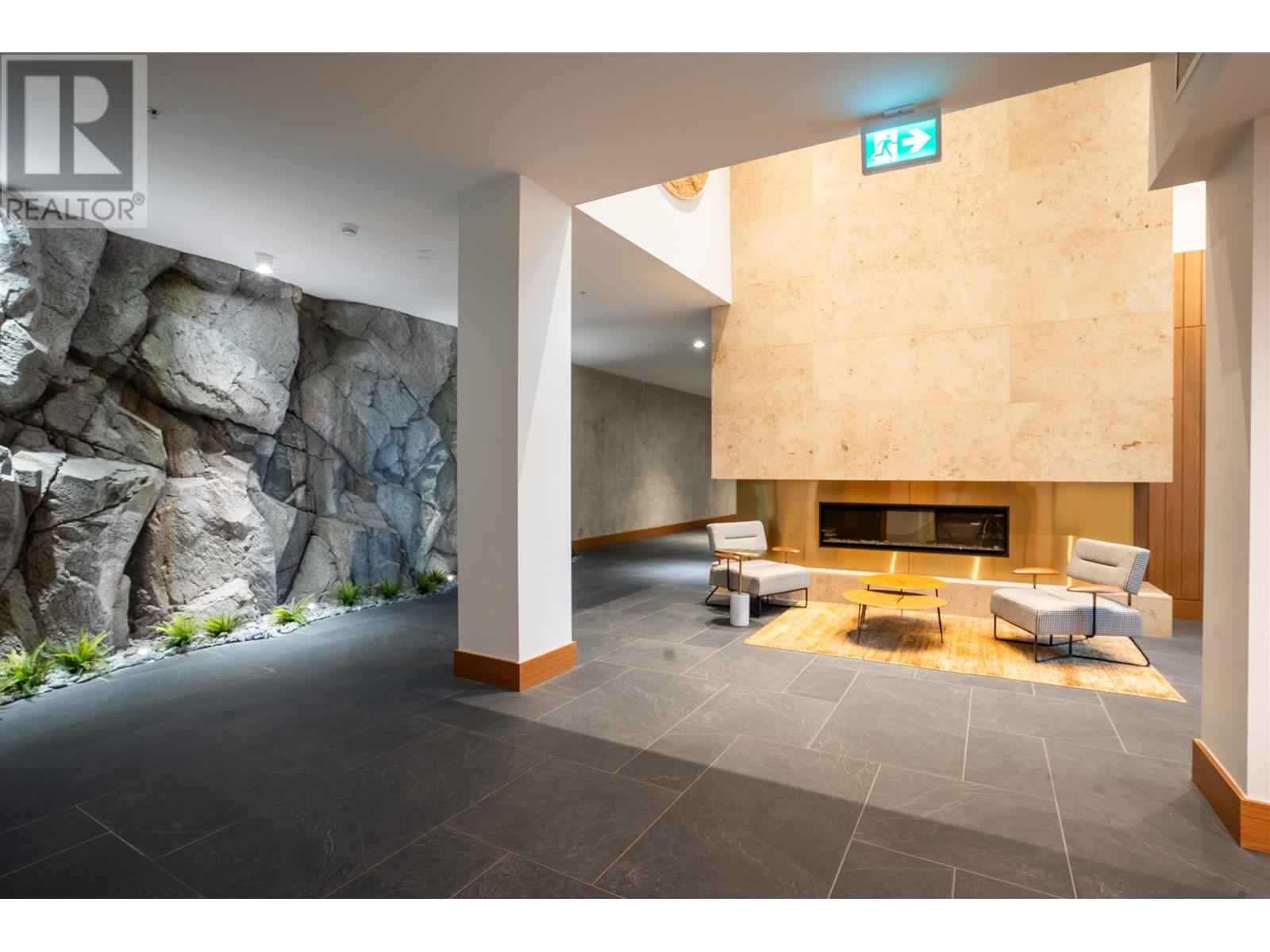 202 6687 Nelson Avenue, West Vancouver, British Columbia  V7W 2B2 - Photo 25 - R2820760