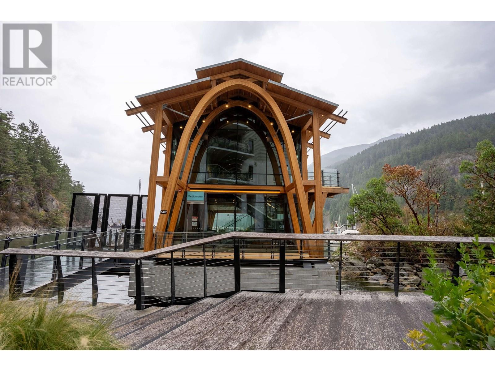 202 6687 Nelson Avenue, West Vancouver, British Columbia  V7W 2B2 - Photo 31 - R2820760