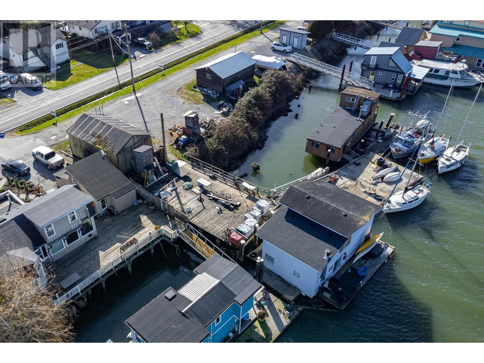 4505 W RIVER ROAD, delta, British Columbia