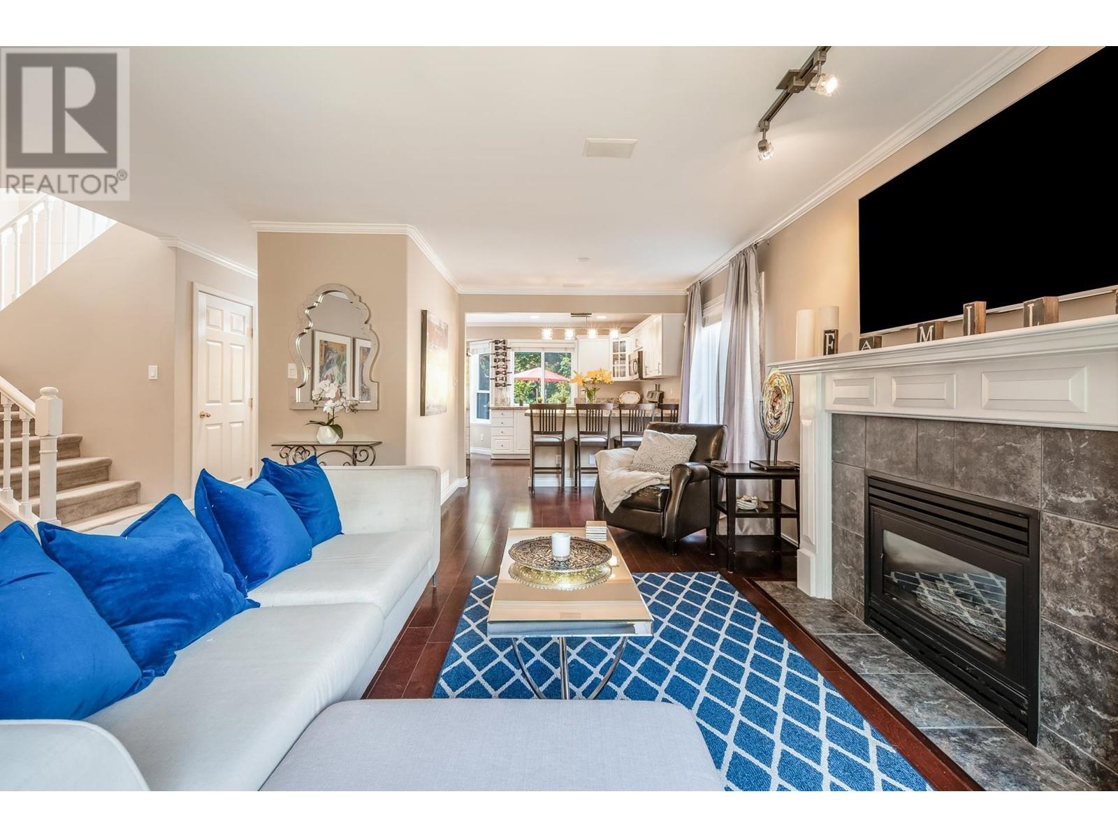 731 Grantham Place, North Vancouver, British Columbia  V7H 1S9 - Photo 2 - R2817764