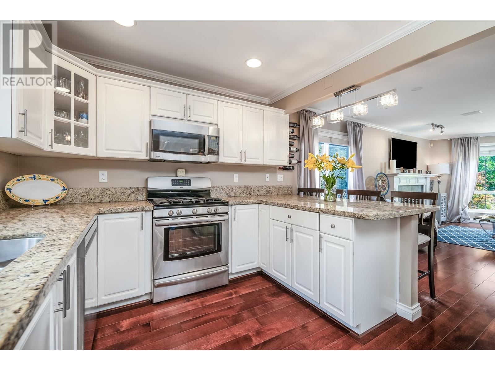 731 Grantham Place, North Vancouver, British Columbia  V7H 1S9 - Photo 10 - R2817764