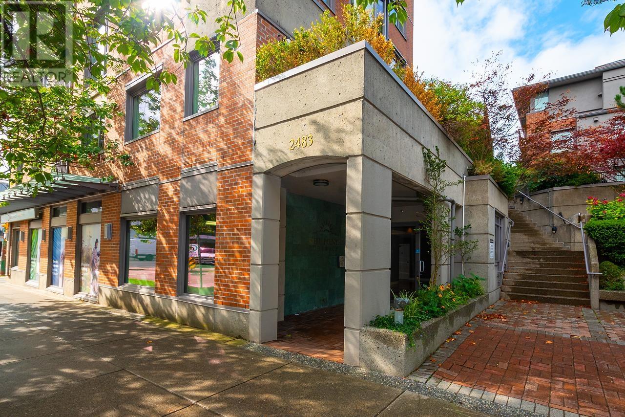 506 2483 Yew Street, Vancouver, British Columbia  V6K 3H3 - Photo 1 - R2820403
