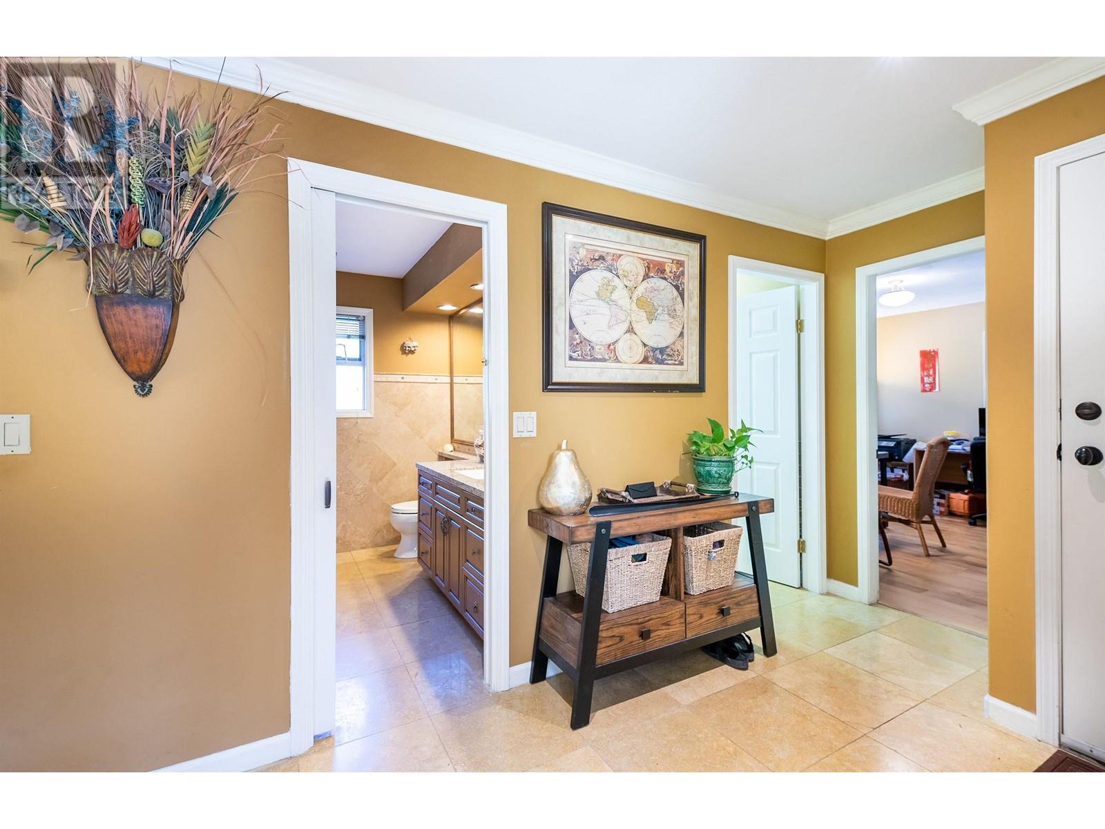 3817 Mckay Place, Richmond, British Columbia  V6X 3R6 - Photo 3 - R2820589