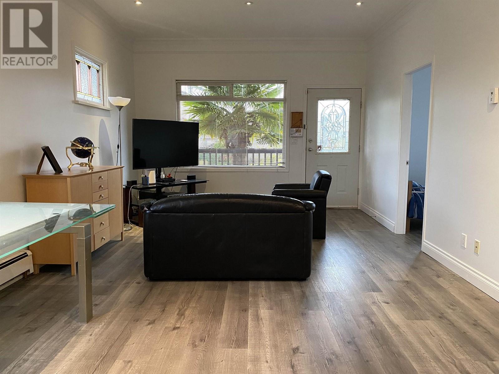 1635 E 21st Avenue, Vancouver, British Columbia  V5N 2N4 - Photo 9 - R2750735