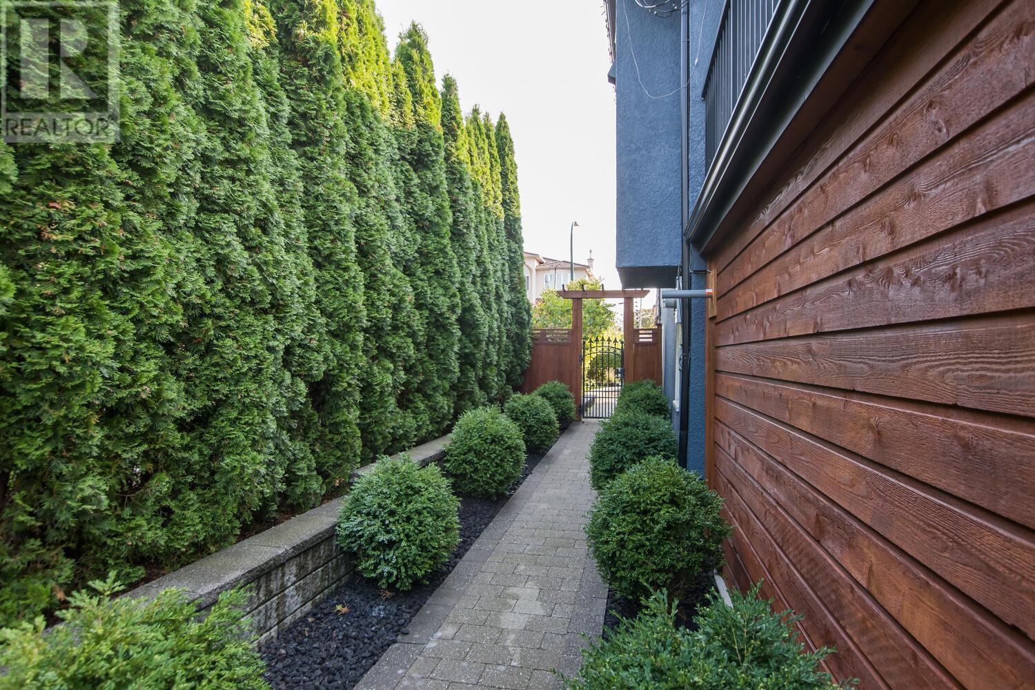 1635 E 21st Avenue, Vancouver, British Columbia  V5N 2N4 - Photo 34 - R2750735