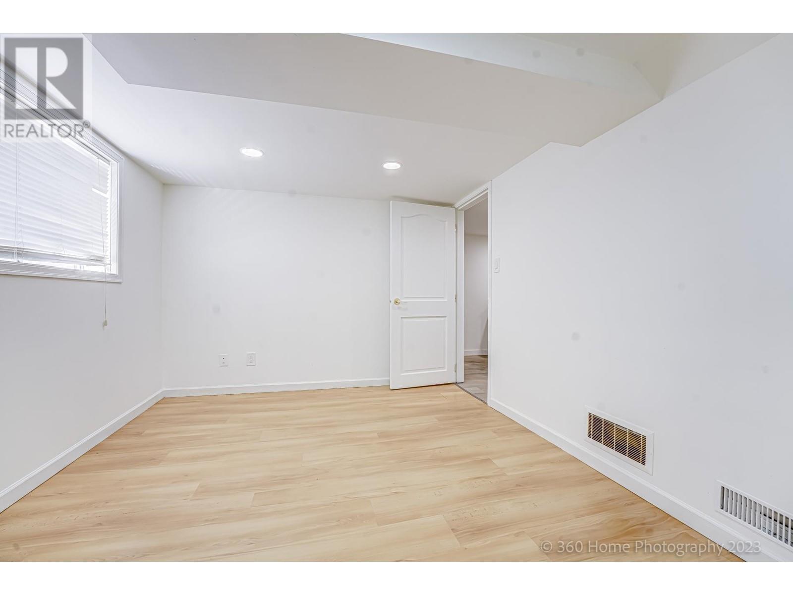 1411 London Street, New Westminster, British Columbia  V3M 3C3 - Photo 12 - R2820520