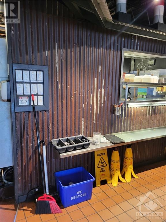 2525 Bank Street, Ottawa, Ontario  K1V 8A9 - Photo 9 - 1362486