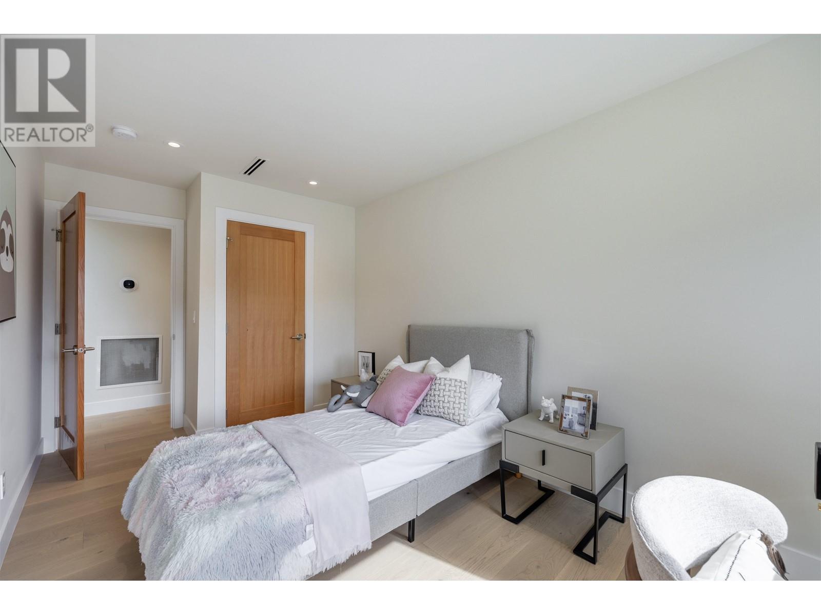 4436 Derby Place, North Vancouver, British Columbia  V7R 3S1 - Photo 13 - R2819222