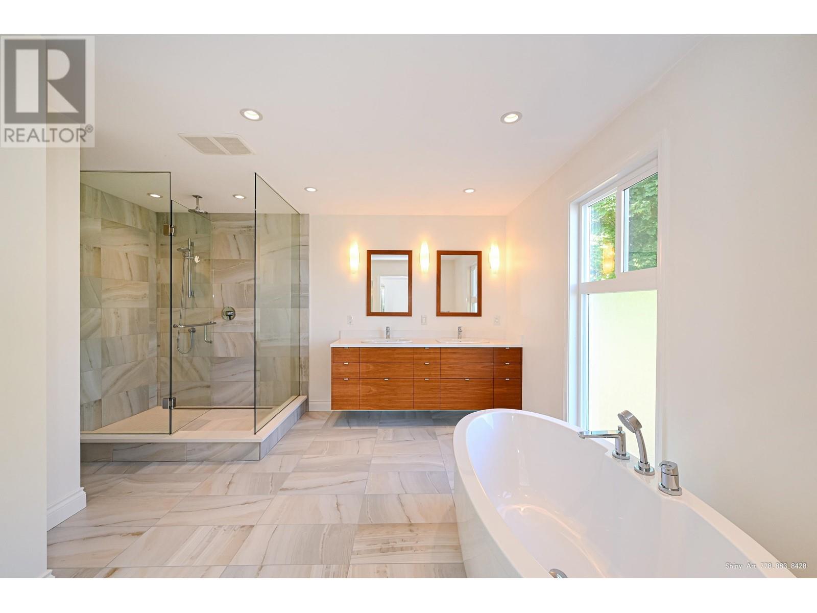 163 Woodland Drive, Delta, British Columbia  V4L 2H7 - Photo 17 - R2810708