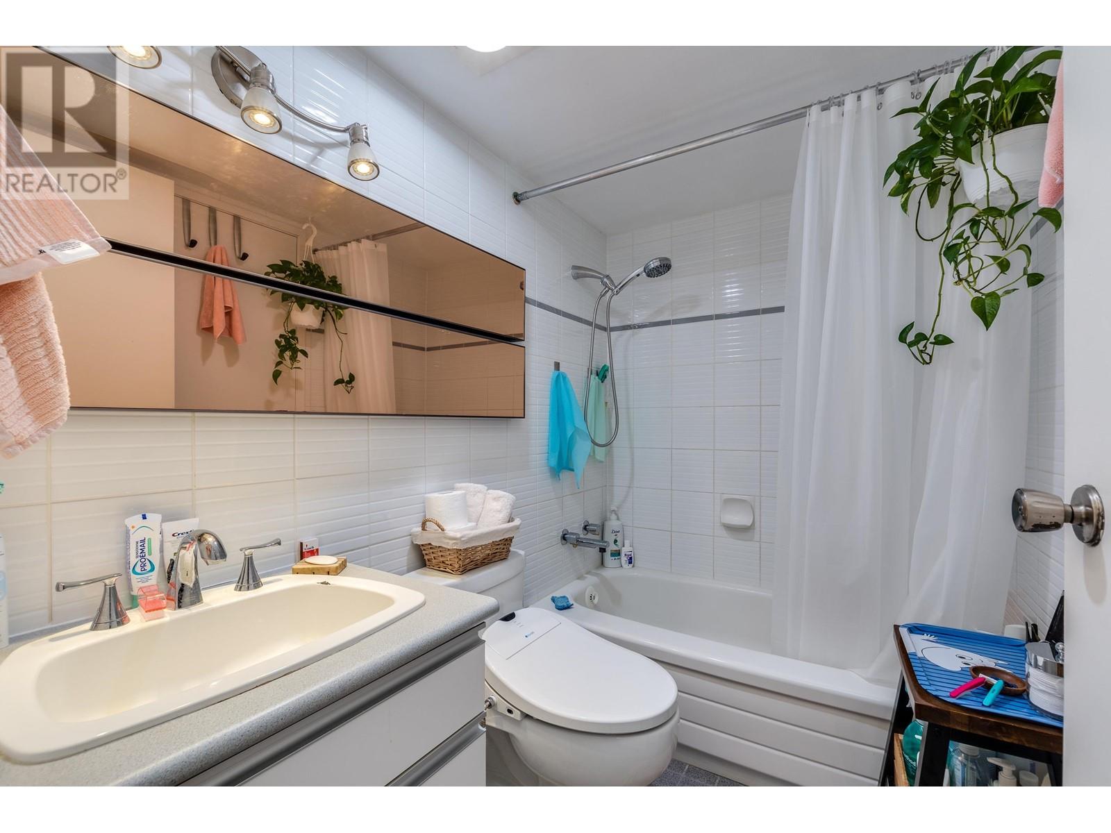 403 1455 Robson Street, Vancouver, British Columbia  V6G 1C1 - Photo 12 - R2818383