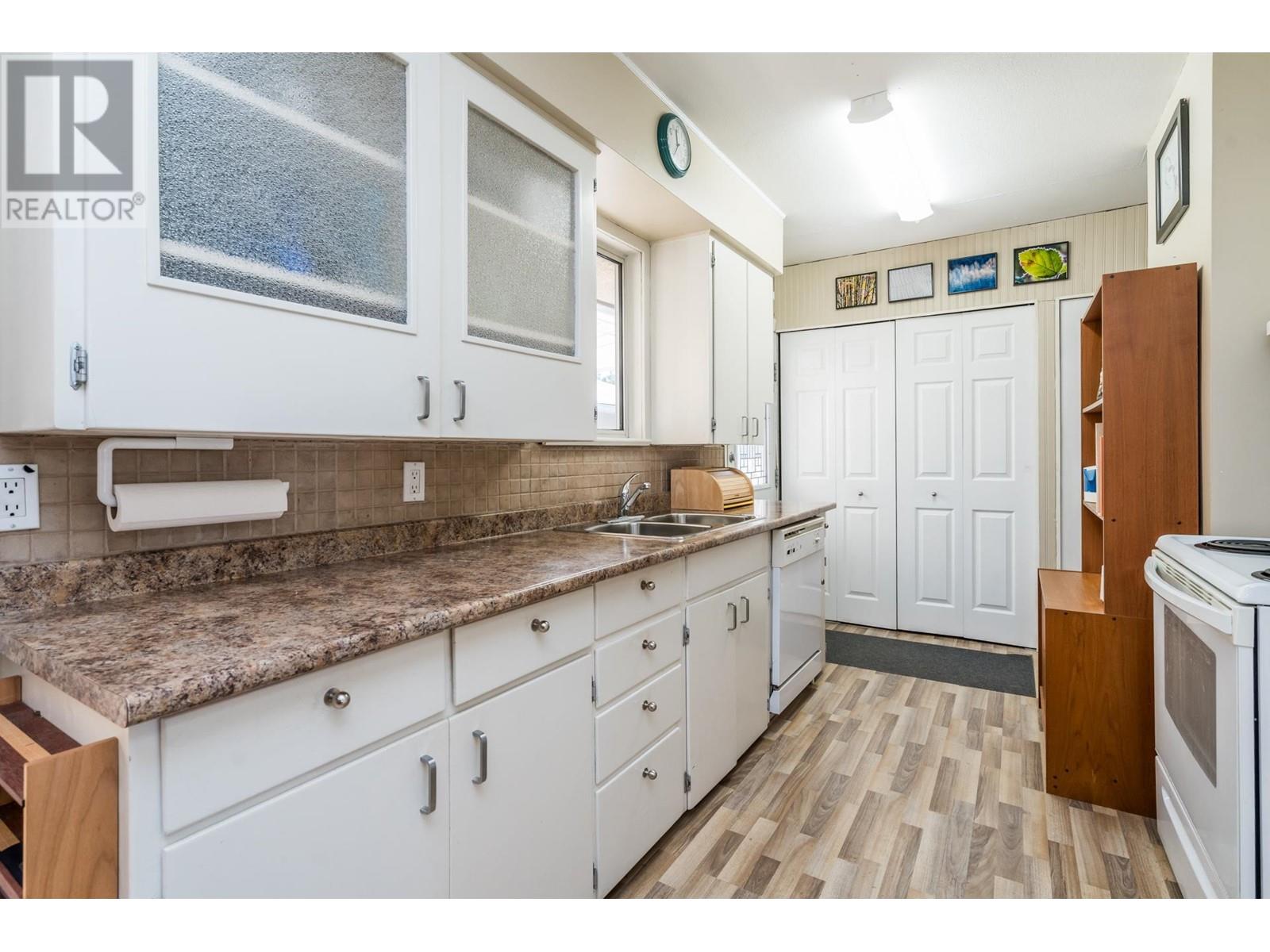 11590 203 Street, Maple Ridge, British Columbia  V2X 4T6 - Photo 15 - R2819640
