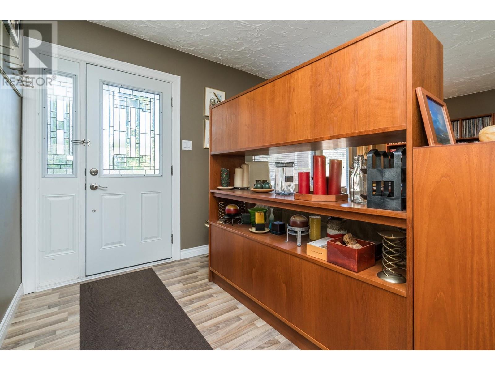 11590 203 Street, Maple Ridge, British Columbia  V2X 4T6 - Photo 4 - R2819640