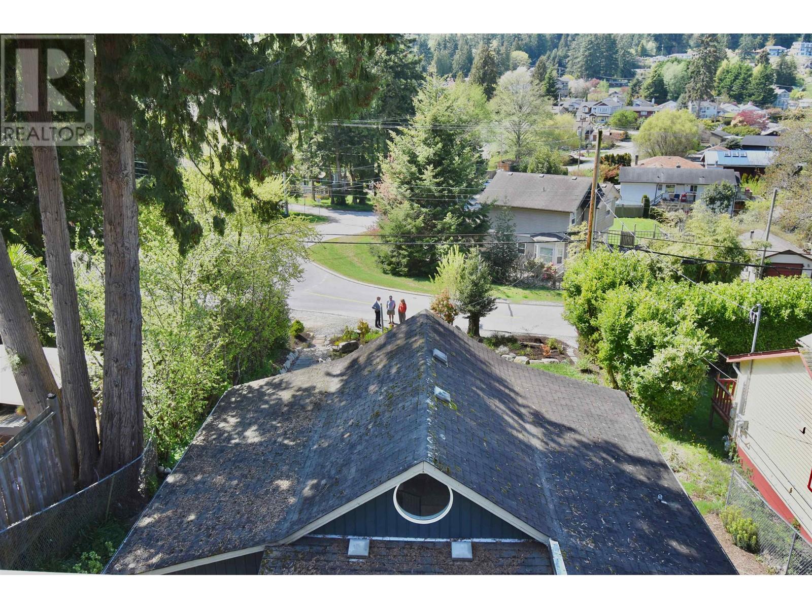 350 Headlands Road, Gibsons, British Columbia  V0N 1V8 - Photo 22 - R2820832