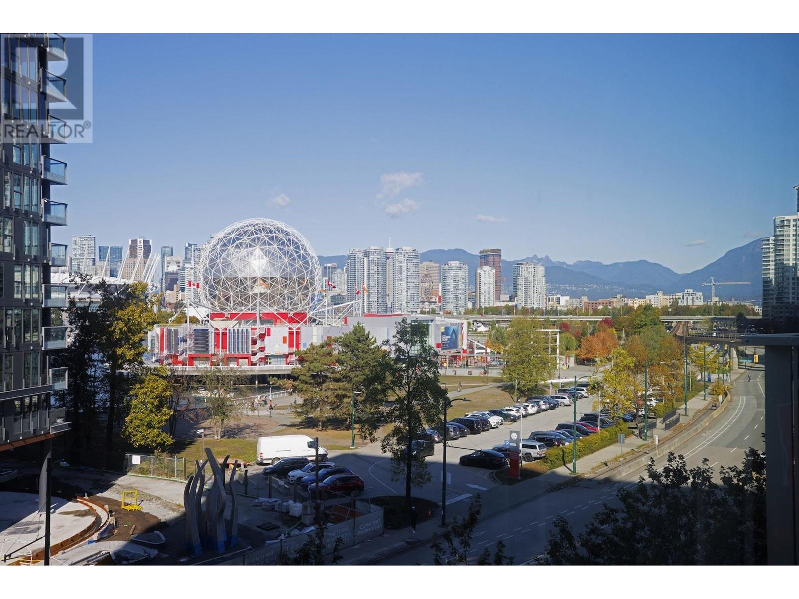 709 1618 Quebec Street, Vancouver, British Columbia  V6A 0C5 - Photo 1 - R2814862