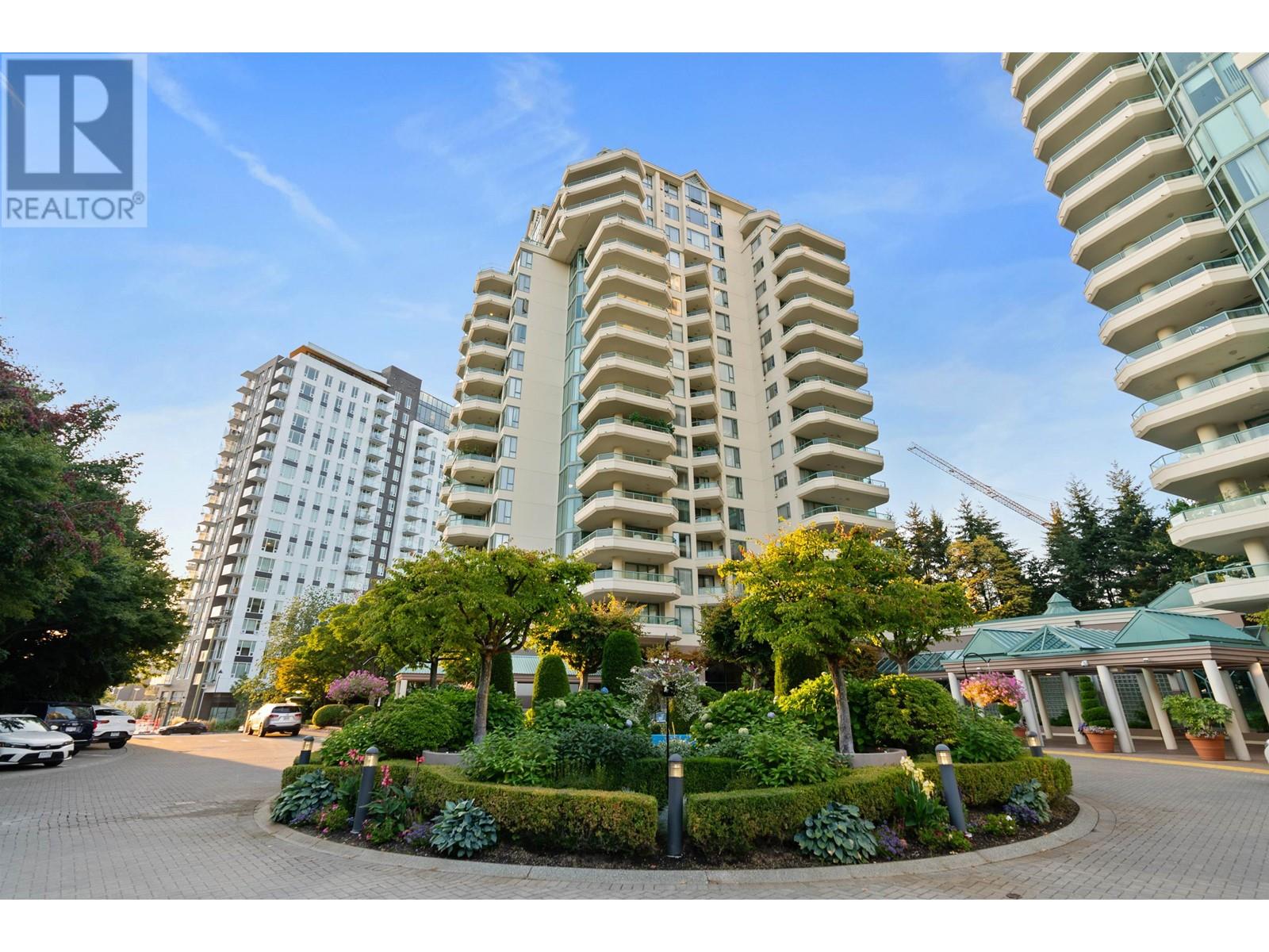 14C 328 TAYLOR WAY, west vancouver, British Columbia