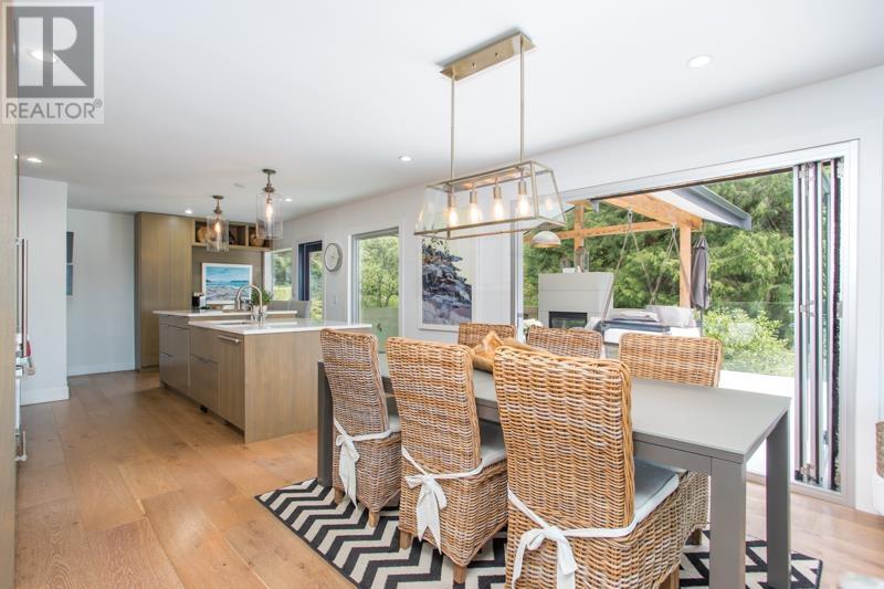 1715 Rosebery Avenue, West Vancouver, British Columbia  V7V 2Z5 - Photo 16 - R2809415