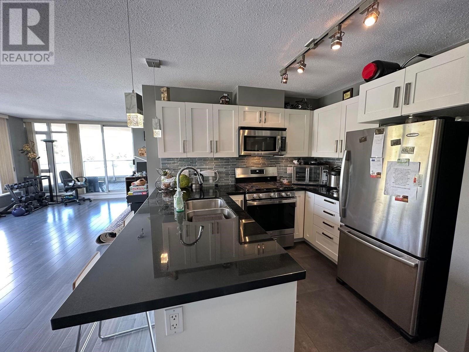 1003 2133 Douglas Road, Burnaby, British Columbia  V5C 0E9 - Photo 5 - R2817170