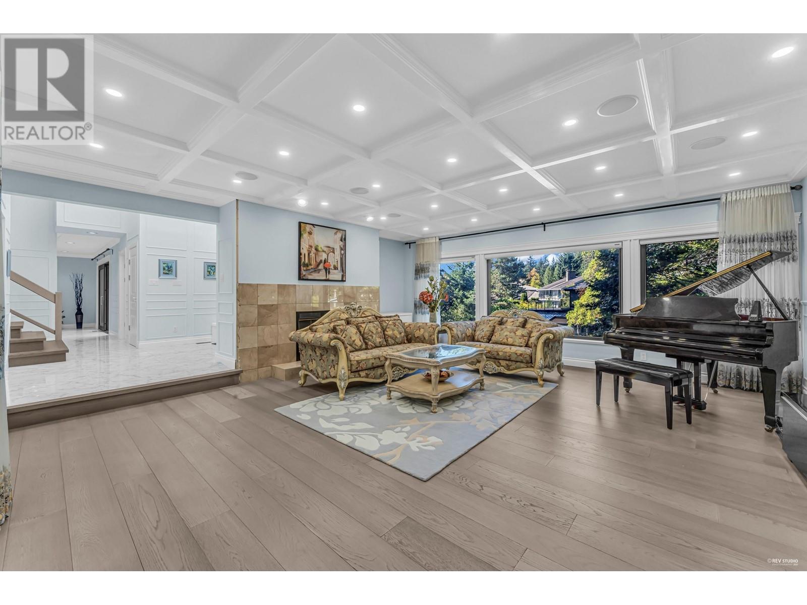 4732 Woodley Drive, West Vancouver, British Columbia  V7S 3B1 - Photo 4 - R2816228