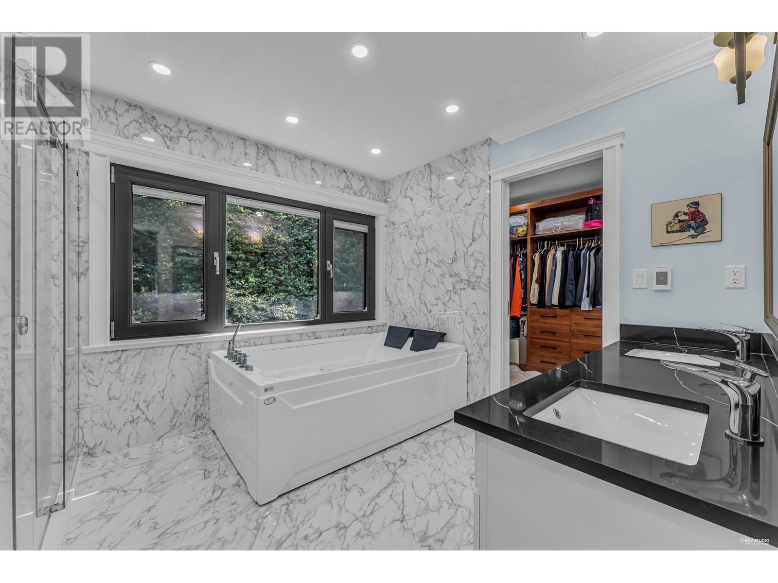 4732 Woodley Drive, West Vancouver, British Columbia  V7S 3B1 - Photo 21 - R2816228