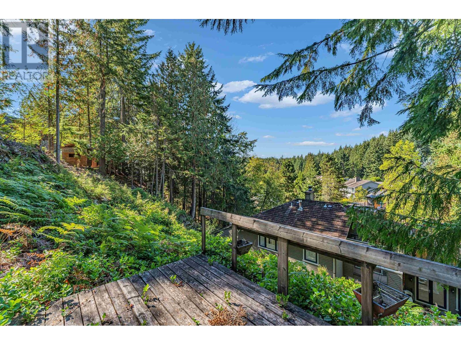 4732 Woodley Drive, West Vancouver, British Columbia  V7S 3B1 - Photo 38 - R2816228