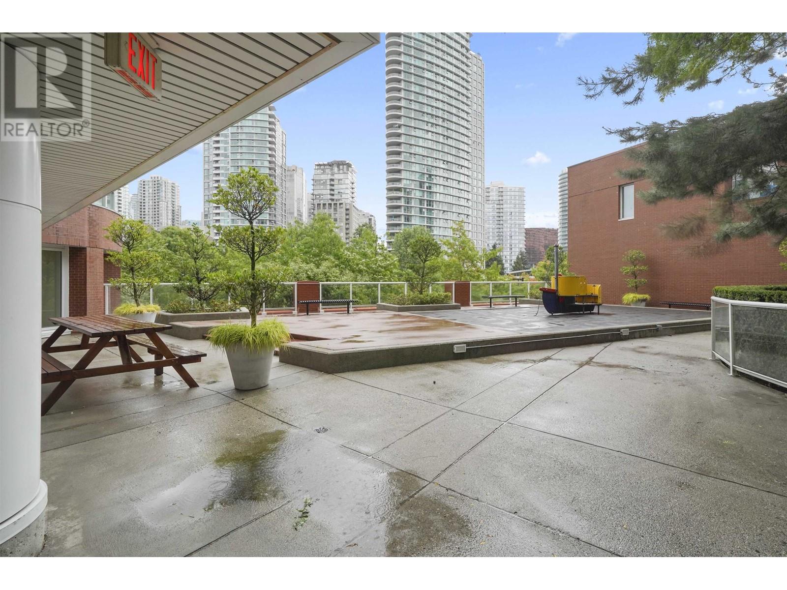 1907 193 Aquarius Mews, Vancouver, British Columbia  V6Z 2Z2 - Photo 36 - R2820860