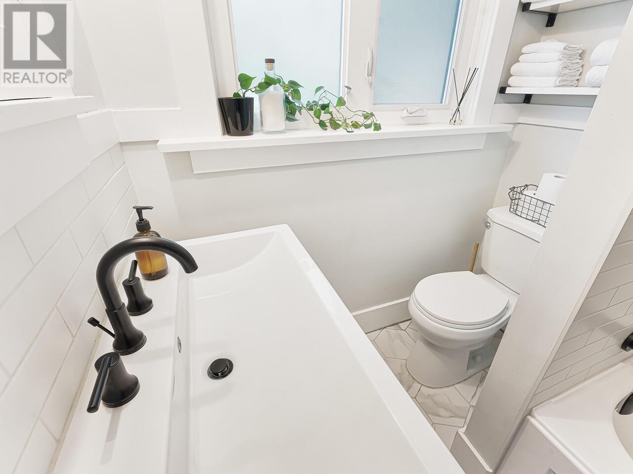 1785 E Kent Avenue North, Vancouver, British Columbia  V5P 2S9 - Photo 15 - R2820857