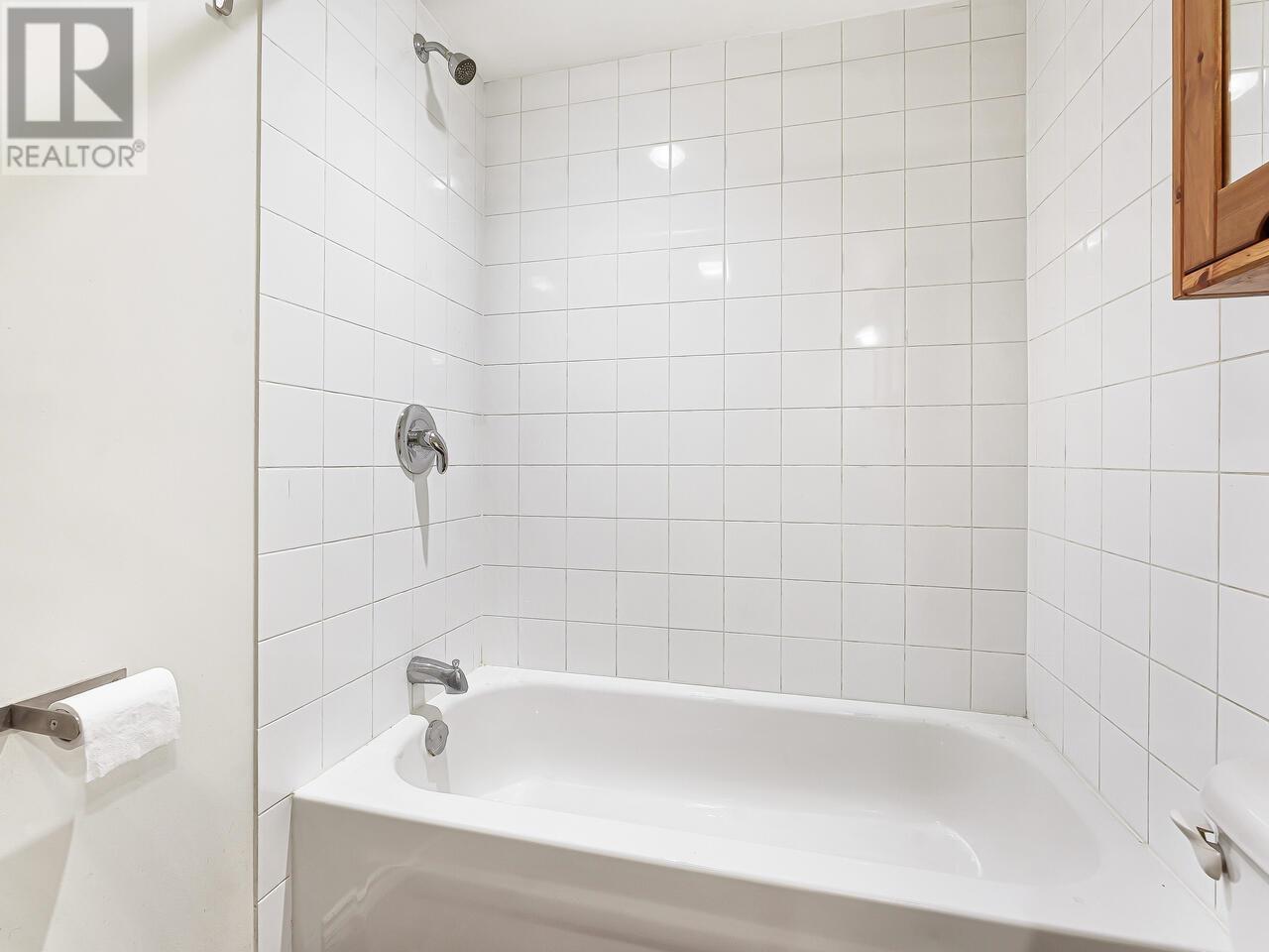 1785 E Kent Avenue North, Vancouver, British Columbia  V5P 2S9 - Photo 31 - R2820857