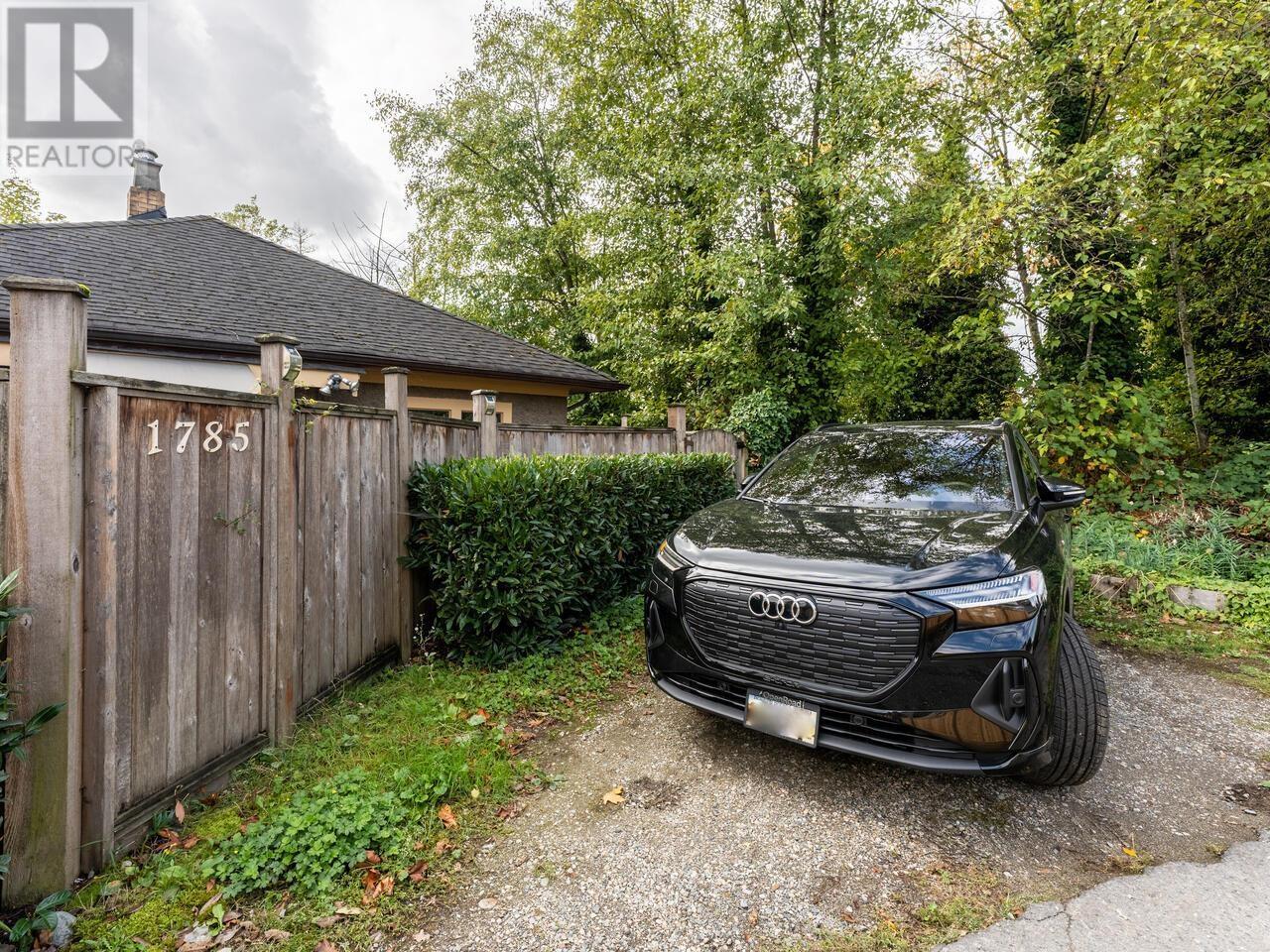 1785 E Kent Avenue North, Vancouver, British Columbia  V5P 2S9 - Photo 32 - R2820857