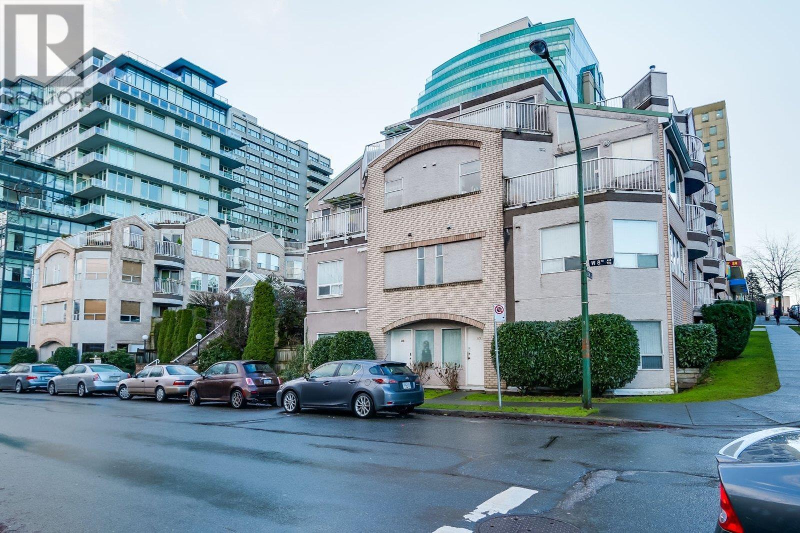 103 788 W 8th Avenue, Vancouver, British Columbia  V5Z 1E1 - Photo 1 - R2820877