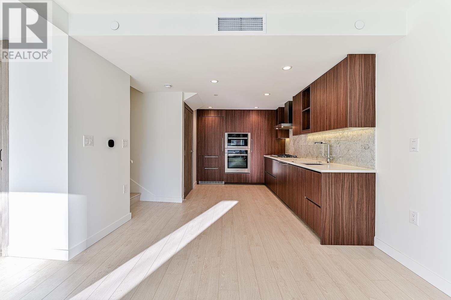 1738 Cook Street, Vancouver, British Columbia  V5Y 3V5 - Photo 31 - R2820879