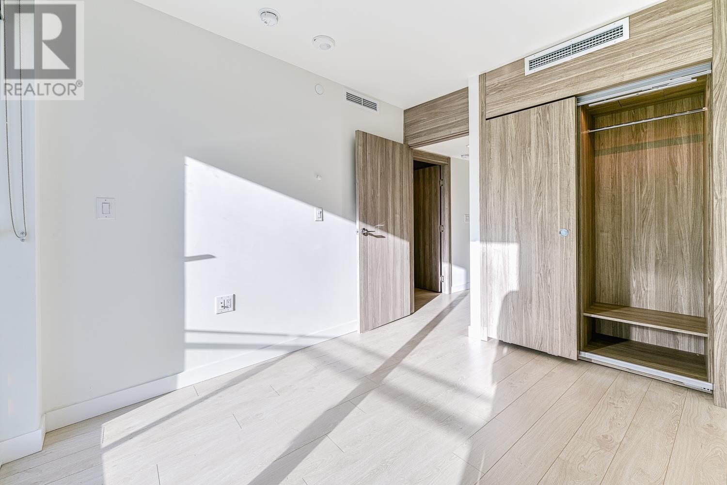 1738 Cook Street, Vancouver, British Columbia  V5Y 3V5 - Photo 37 - R2820879