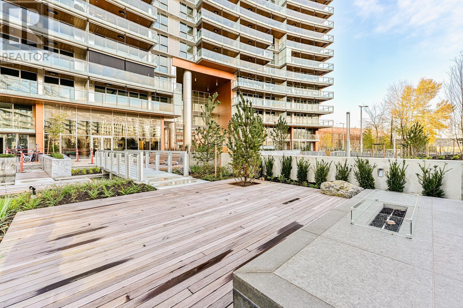 1738 Cook Street, Vancouver, British Columbia  V5Y 3V5 - Photo 5 - R2820879