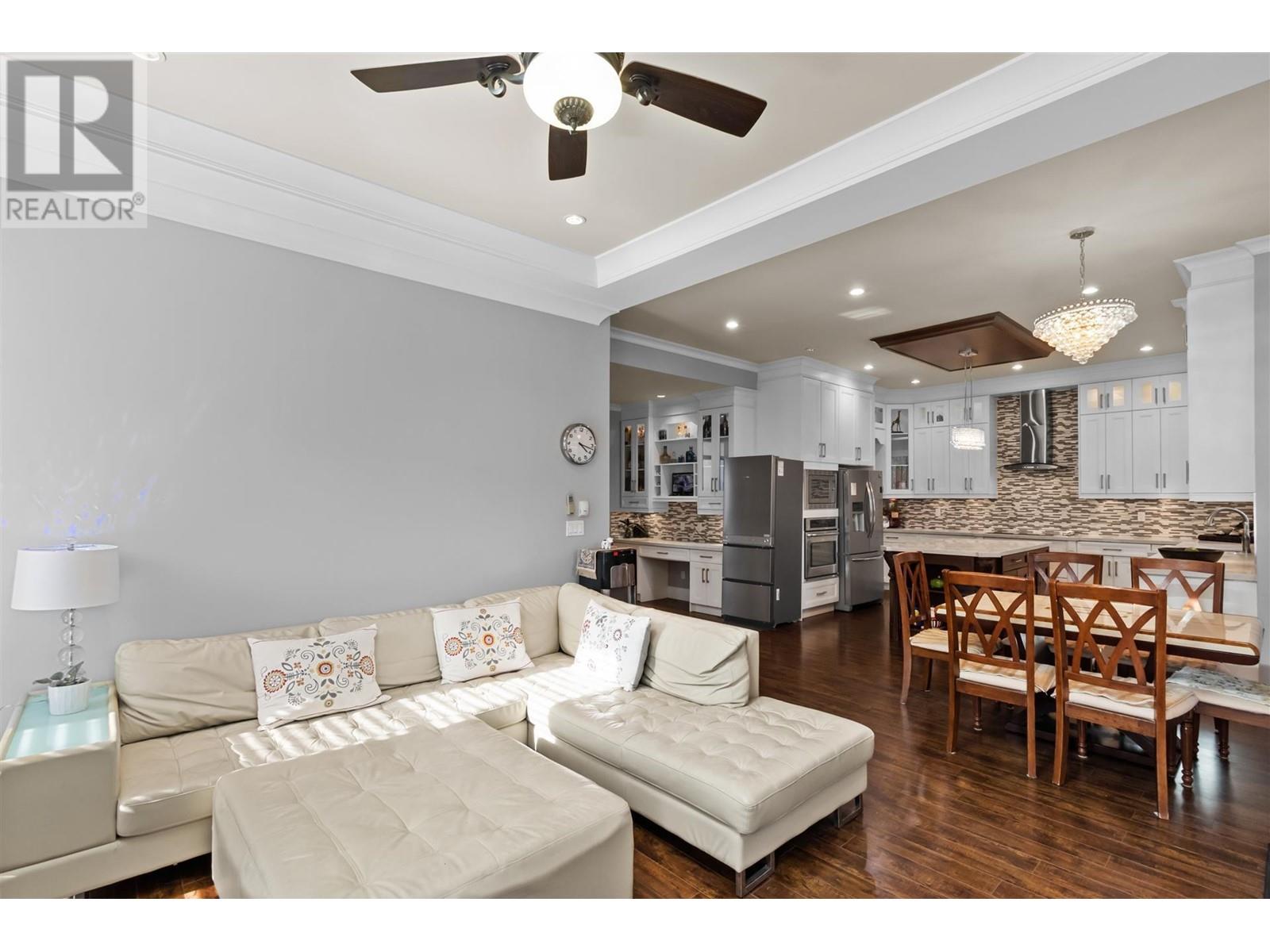 8222 19th Avenue, Burnaby, British Columbia  V3N 1G6 - Photo 14 - R2816980