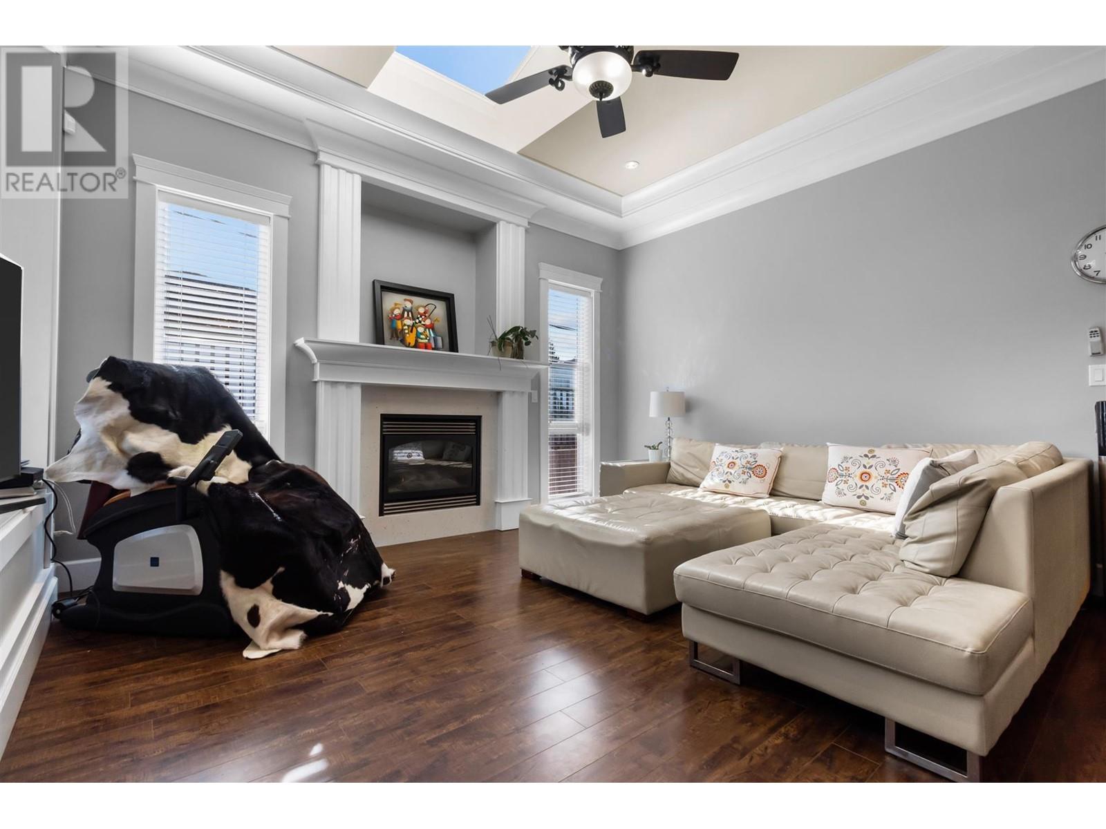 8222 19th Avenue, Burnaby, British Columbia  V3N 1G6 - Photo 13 - R2816980