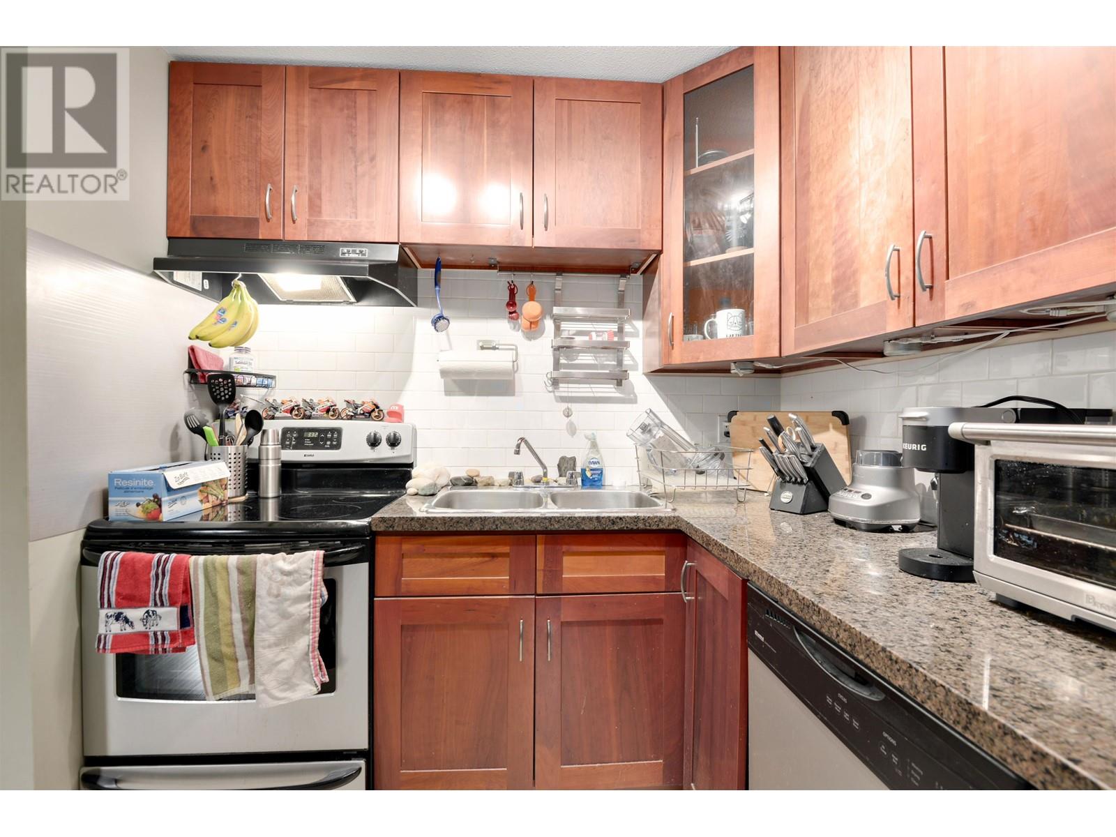 104 215 N Templeton Drive, Vancouver, British Columbia  V5L 3E3 - Photo 19 - R2820743