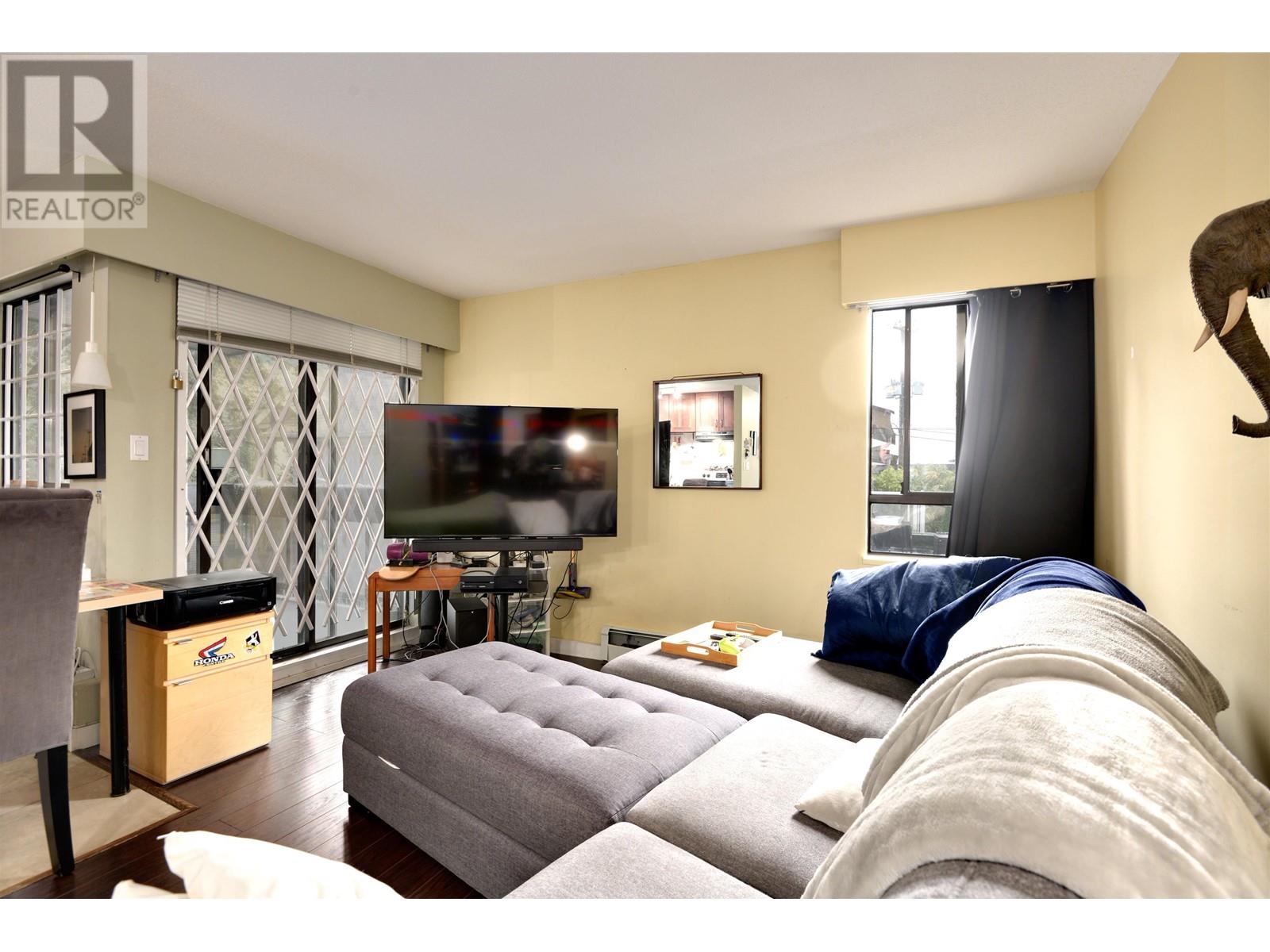 104 215 N Templeton Drive, Vancouver, British Columbia  V5L 3E3 - Photo 10 - R2820743