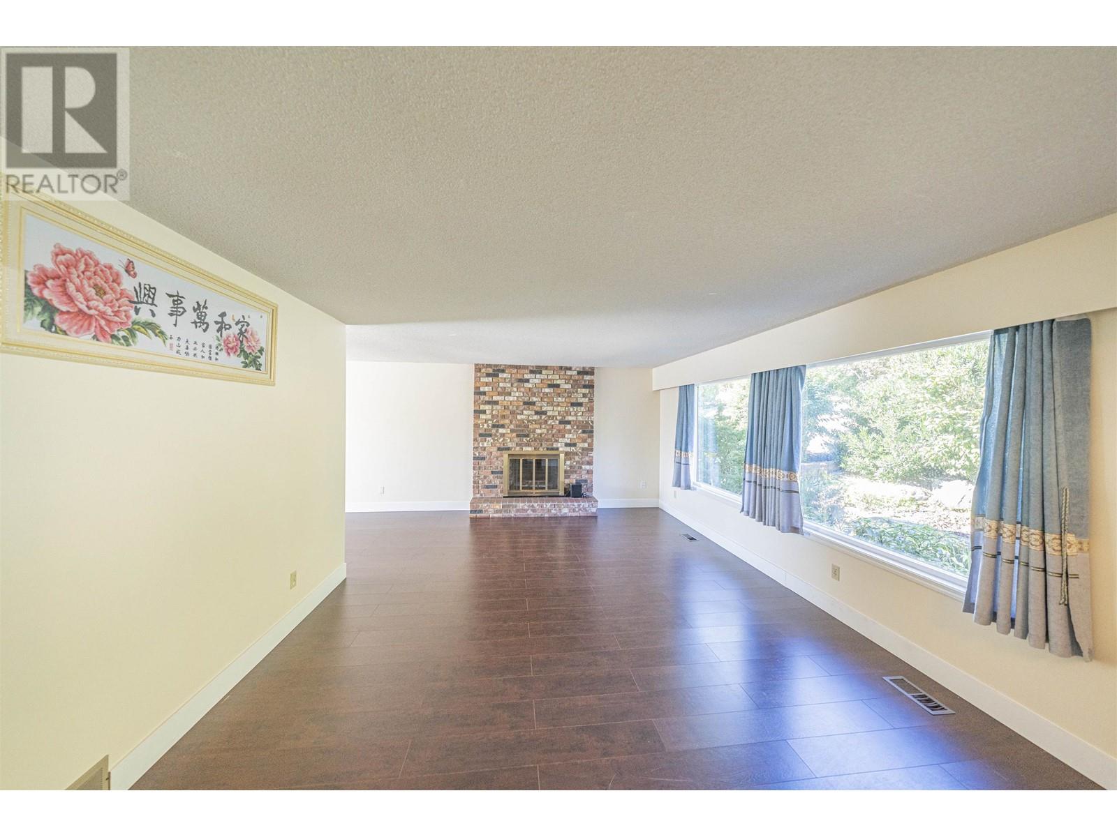 313 Hickey Drive, Coquitlam, British Columbia  V3K 5T3 - Photo 3 - R2819634