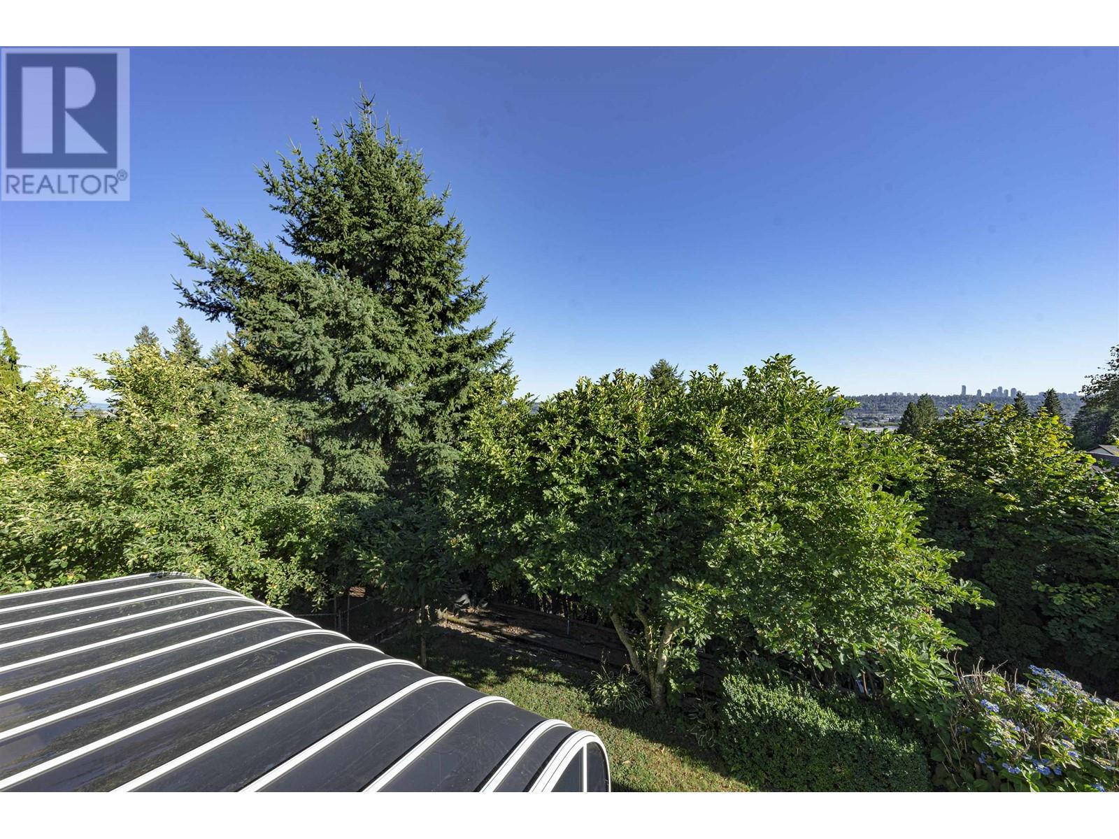 313 Hickey Drive, Coquitlam, British Columbia  V3K 5T3 - Photo 34 - R2819634