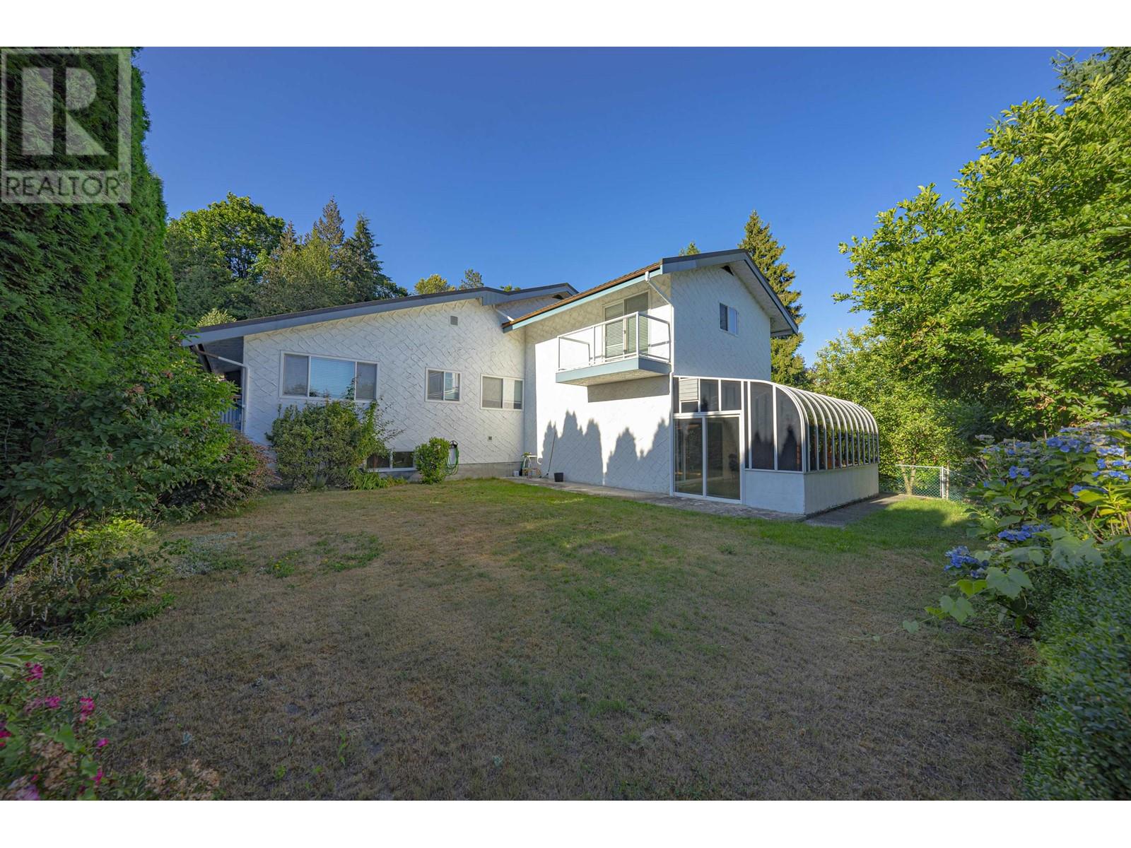 313 Hickey Drive, Coquitlam, British Columbia  V3K 5T3 - Photo 35 - R2819634