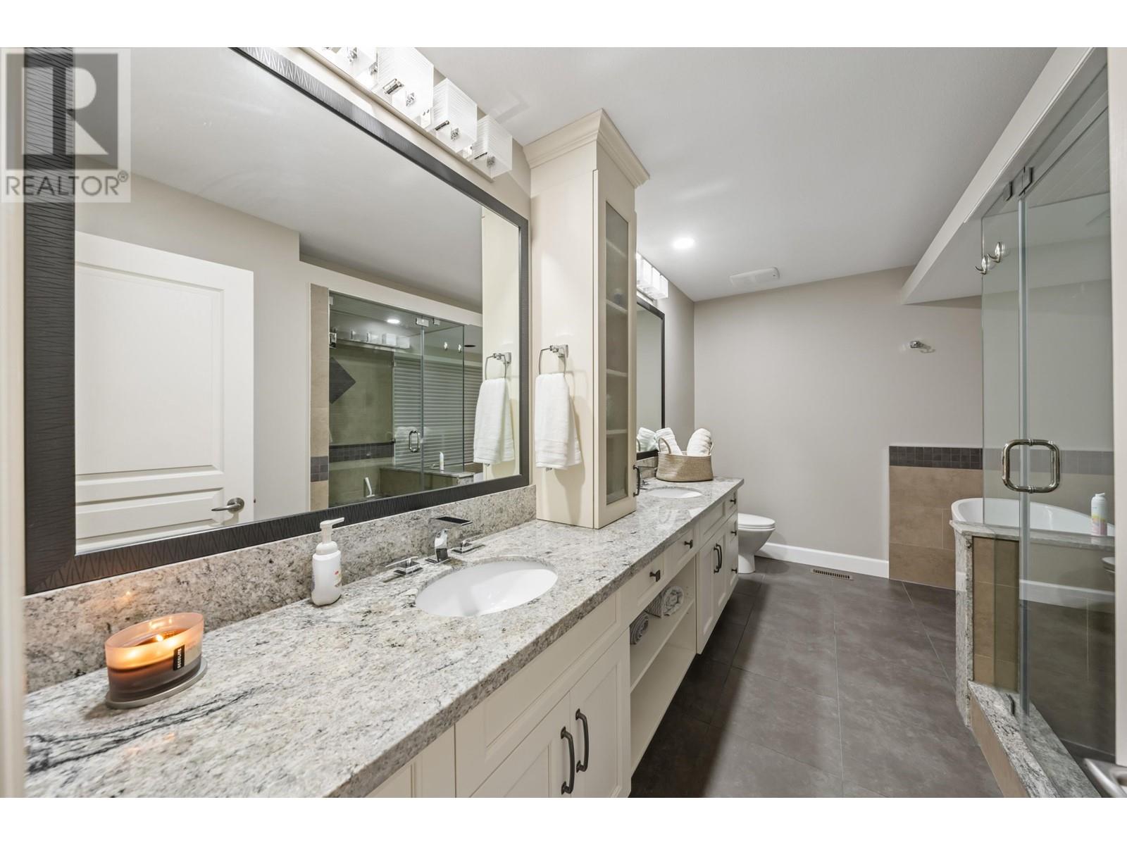 3327 Plateau Boulevard, Coquitlam, British Columbia  V3E 3B8 - Photo 21 - R2818624
