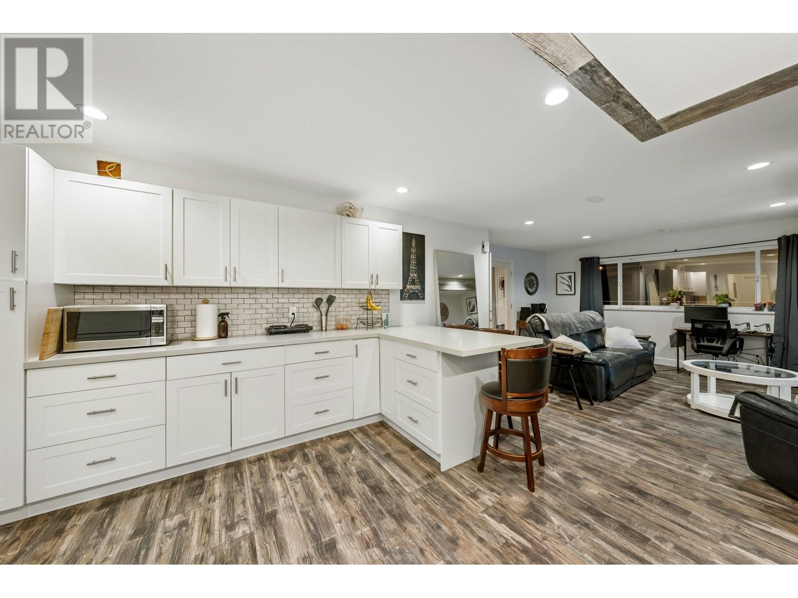 3327 Plateau Boulevard, Coquitlam, British Columbia  V3E 3B8 - Photo 30 - R2818624
