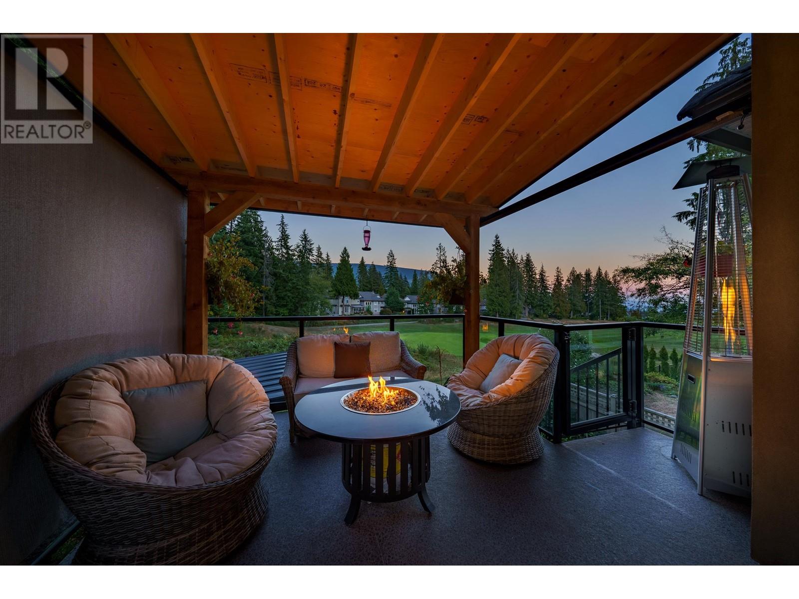 3327 Plateau Boulevard, Coquitlam, British Columbia  V3E 3B8 - Photo 33 - R2818624