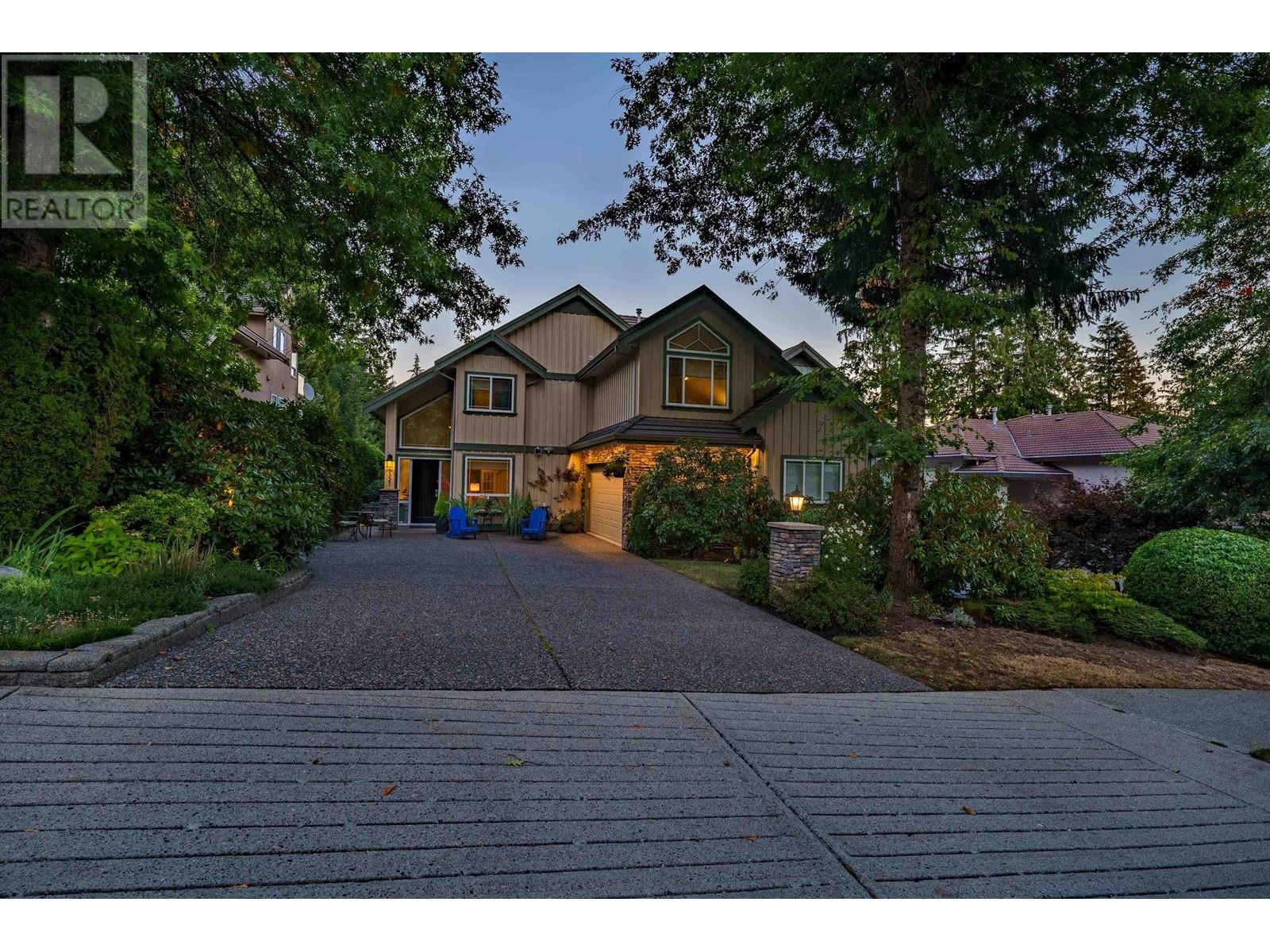 3327 Plateau Boulevard, Coquitlam, British Columbia  V3E 3B8 - Photo 40 - R2818624