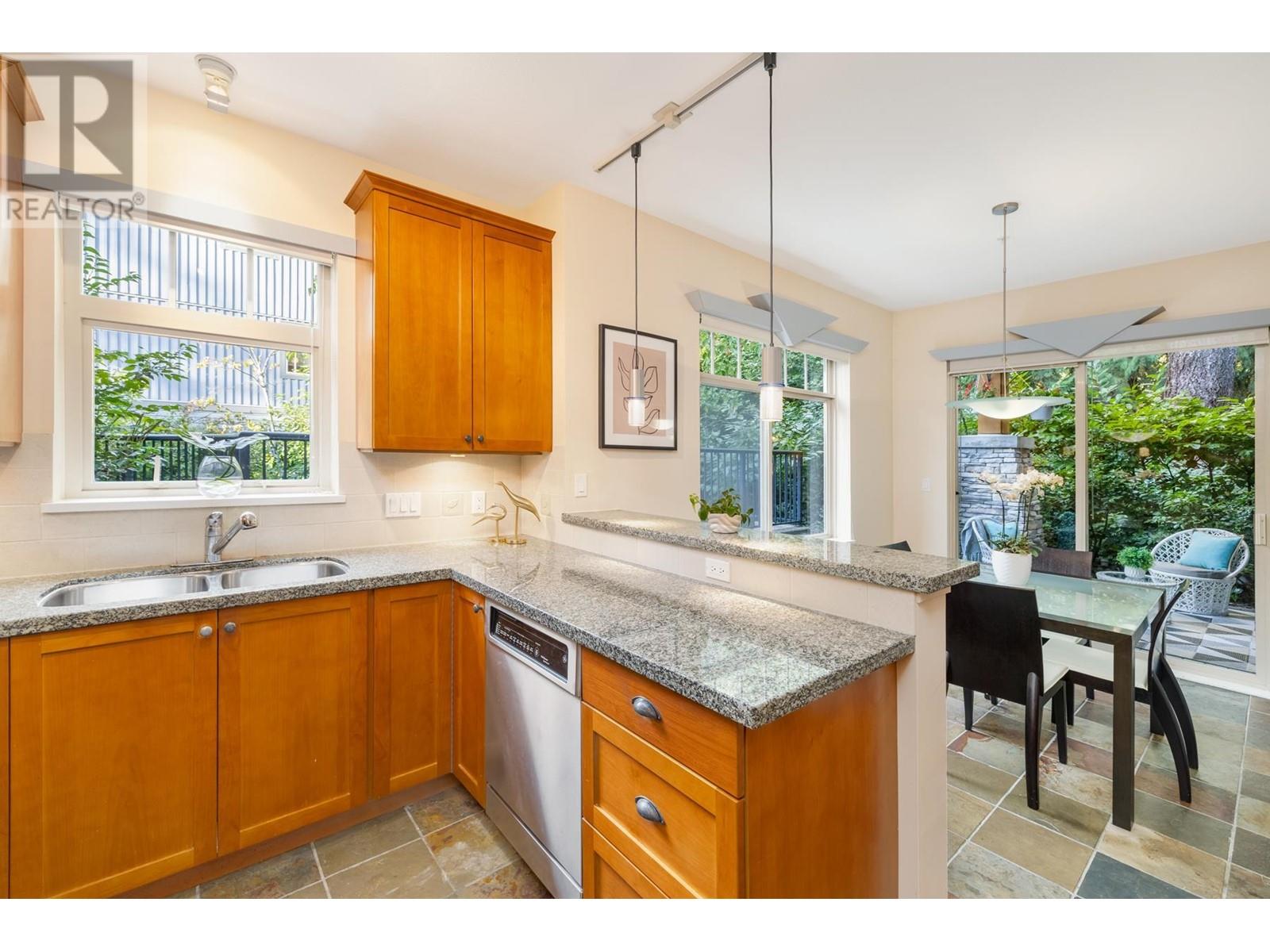 102 3125 Capilano Crescent, North Vancouver, British Columbia  V7R 4X5 - Photo 18 - R2817189