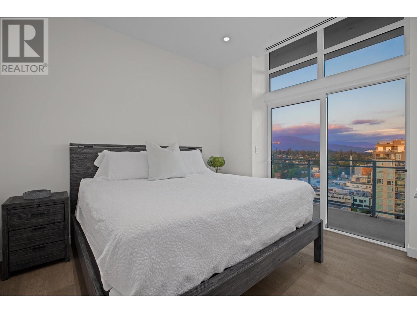 1702 112 E 13th Street, North Vancouver, British Columbia  V7L 0E4 - Photo 12 - R2820944