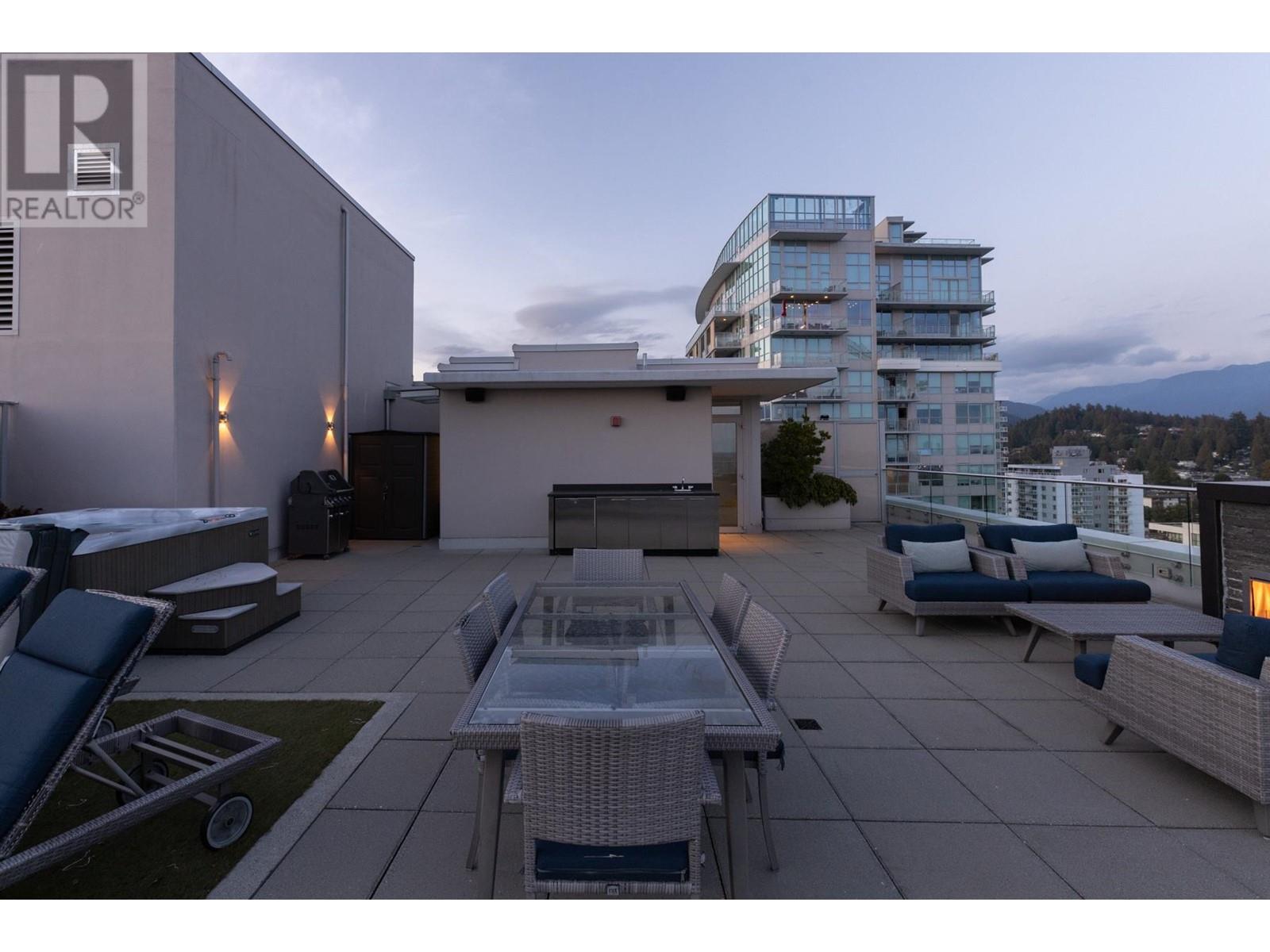 1702 112 E 13th Street, North Vancouver, British Columbia  V7L 0E4 - Photo 31 - R2820944