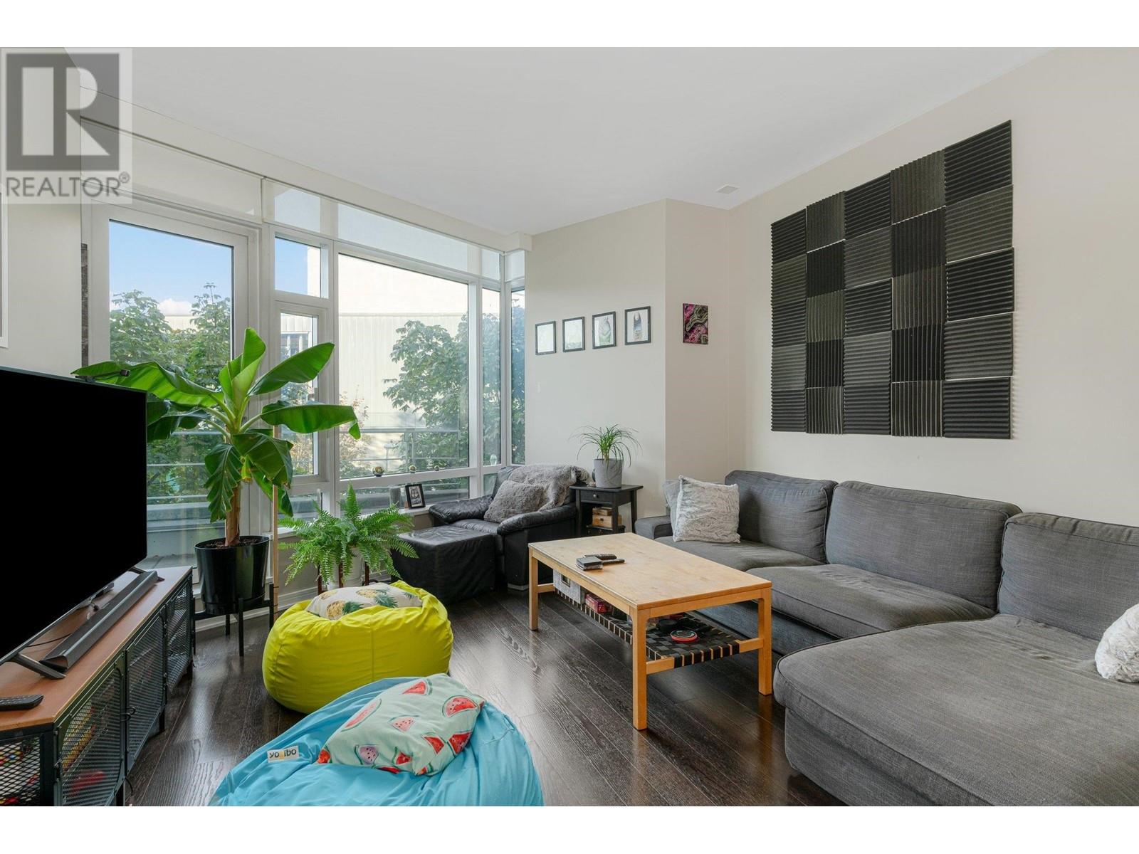 304 12 Athletes Way, Vancouver, British Columbia  V5Y 0B5 - Photo 16 - R2820992