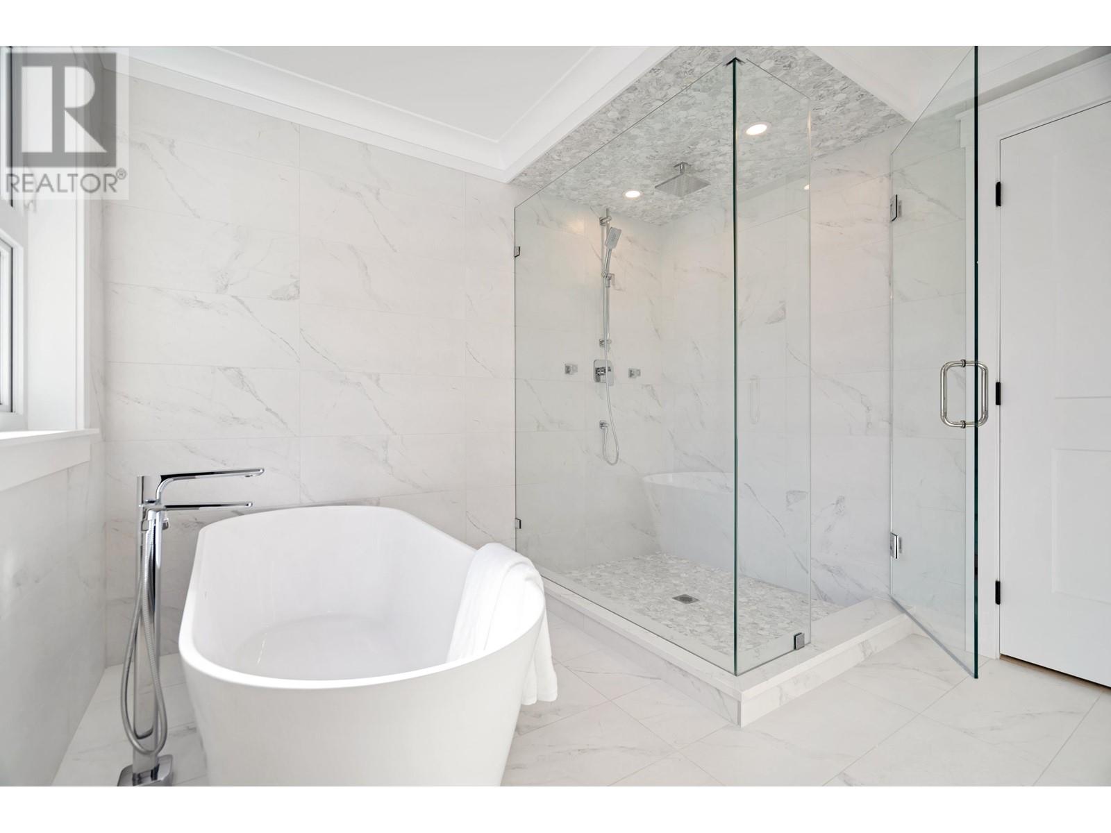 924 Viney Road, North Vancouver, British Columbia  V7K 1A7 - Photo 22 - R2820960