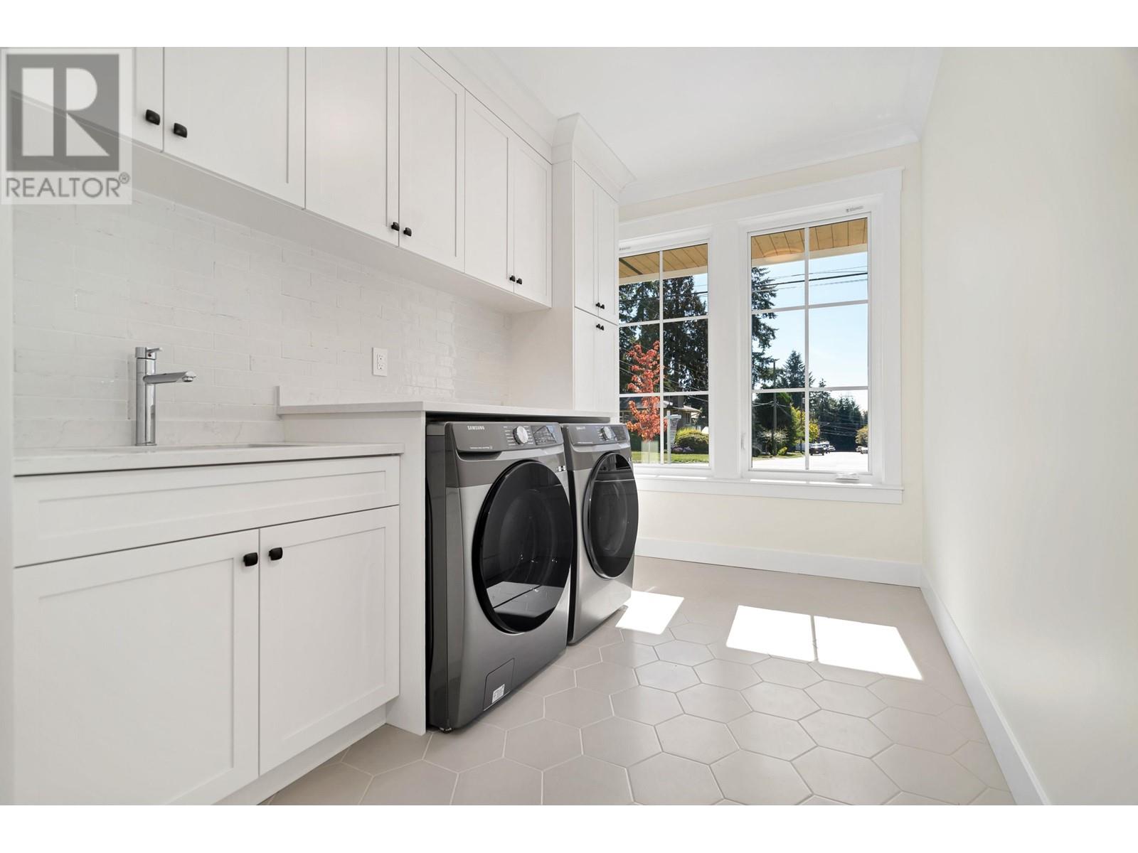 924 Viney Road, North Vancouver, British Columbia  V7K 1A7 - Photo 28 - R2820960