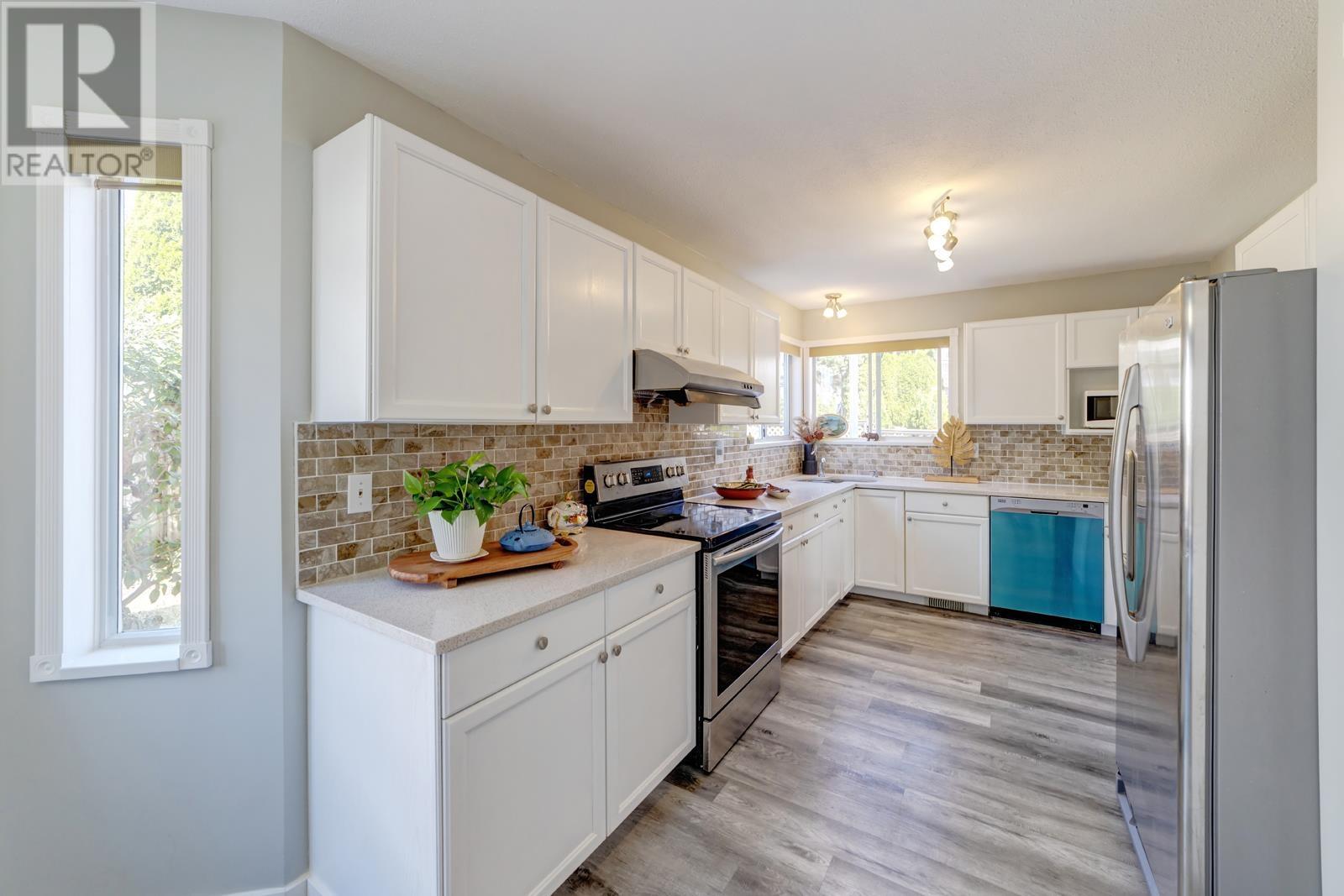 1270 Hudson Street, Coquitlam, British Columbia  V3B 7L7 - Photo 13 - R2806745